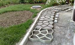 садовая дорожка из бетона